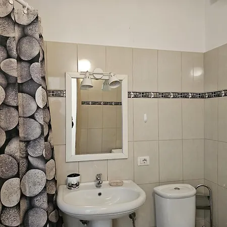 Slawomir Apartment *